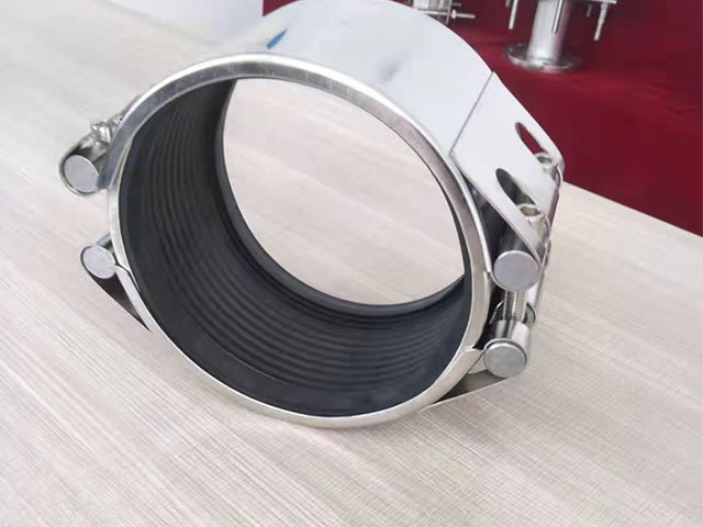 what can go wrong with straub pipe repair clamps when installed